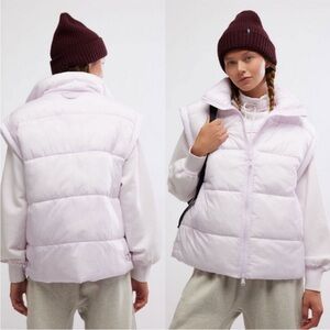 FP Movement in a bubble puffer vest